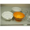 Image 2 : 8 CUP MEASURING CUP, PYREX GLASS BOWL, BOWLS & STRAINERS