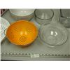 Image 3 : 8 CUP MEASURING CUP, PYREX GLASS BOWL, BOWLS & STRAINERS