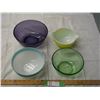 Image 2 : 4PC PYREX BOWLS 3 PYREX + 1 FIREKING