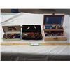 Image 1 : 3 VINTAGE JEWLERY BOXES WITH LOT'S OF JEWELRY