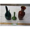 Image 2 : 3 BLUE MOUNTAIN POTTERY VASES