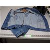 Image 4 : SIZE 10 D BOOTS & LEVI STRAUSS DENIM JACKET SIZE 40