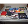 Image 1 : MISC BOOKS INCLUDING (2) BARRET JACKSON CAR BOOKS