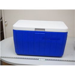 COLEMAN COOLER (24" WIDE)