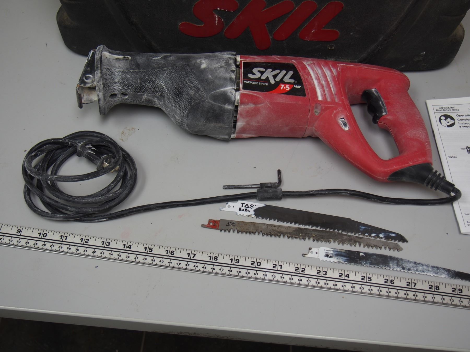 SKIL VARIBLE SPEED 7.5 AMP RECIPROCATING SAW (WORKING) Bodnarus