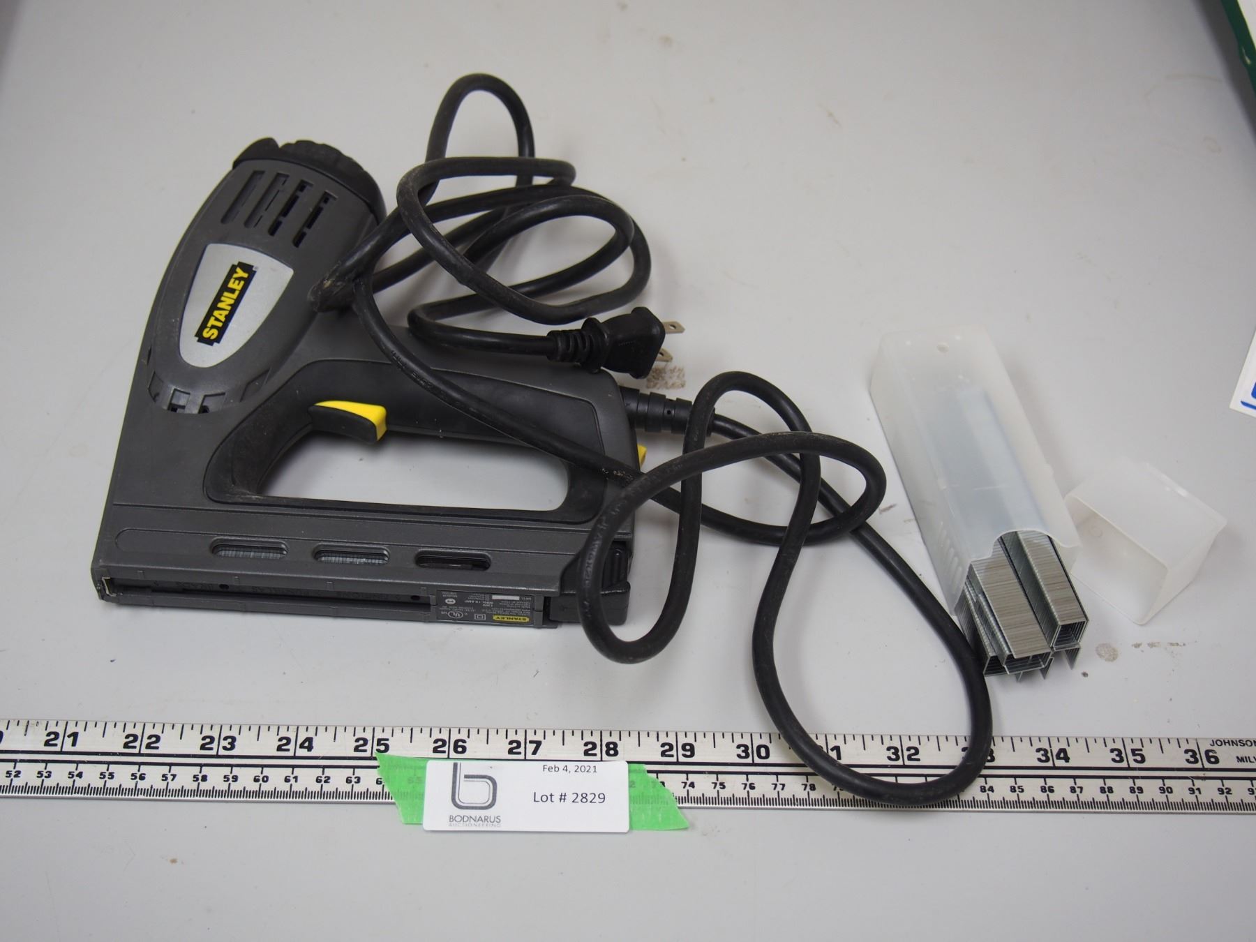 STANLEY SHARPSHOOTER STAPLES TRA SERIES WITH STAPLES