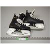 Image 1 : KIDS SIZE 2 R SKATES