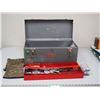 Image 1 : METAL TOOL BOX WITH CONTENTS
