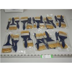 LOT OF PAINT BRUSHES (NEW)