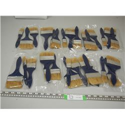 LOT OF PAINT BRUSHES (NEW)