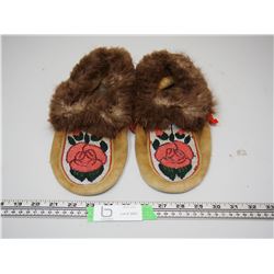 BEAD SLIPPERS