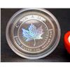 Image 2 : 2001-2005 A Lot of 5 x $5.00 Hologram maple Leaf .9999 5.0 oz.Encapsulated