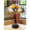 Image 3 : Victorian Style Stained Art Glass Table Lamp