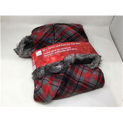 60in Tartan and Faux Fur Tree Skirt