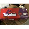 Image 1 : Box of Twizzlers woldberry 957g