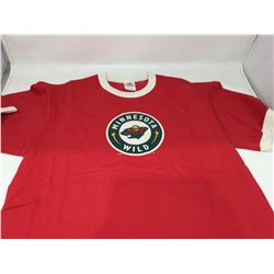 Mens Large Minnesota wild shirt