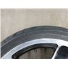 Image 3 : 130/70B18 M/C 63H Dunlop D408F H-D Front Tire on Harley Davidson Wheel