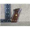 Image 2 : Taurus Wood Grips