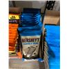 Image 2 : Case of Hershey's Cookies n' Creme Bars (14 x 100g)