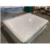 Image 2 : FLOOR MODEL PILLOW TOP Queen Size Mattress
