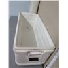 Image 8 : Igloo MaxCold Premium Cooler 160 Quart (280 Cans) 40"L x 22"H