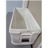 Image 8 : Igloo MaxCold Premium Cooler 160 Quart (280 Cans) 40"L x 22"H