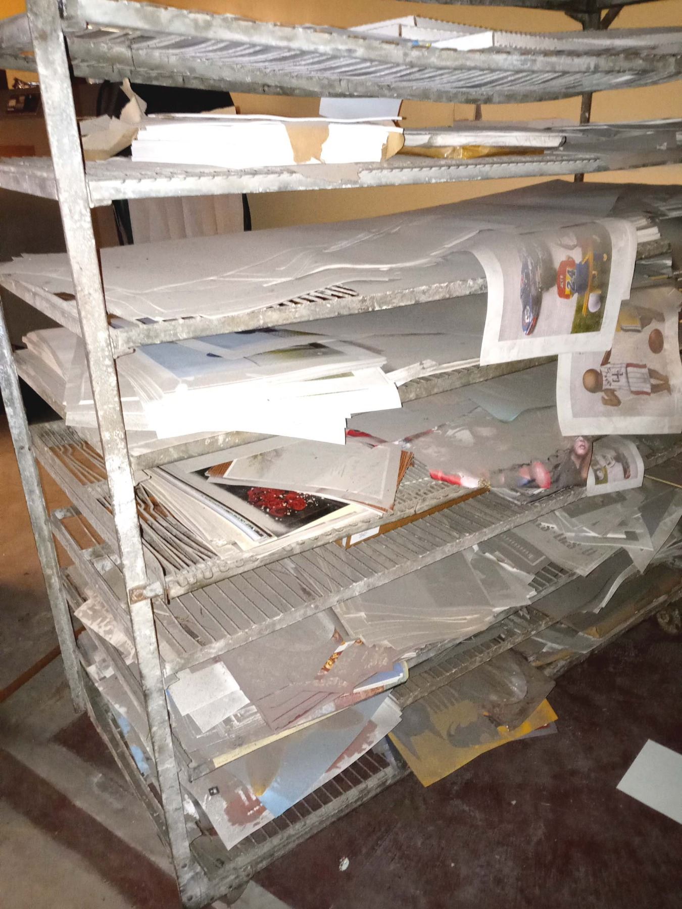 BAKERS RACK, DRYING RACKS