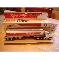 Exxon Tanker Truck Working Lights, Horn, Backup#1433393