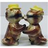 Image 1 : FIGURAL SALT & PEPPER - HUGGING RACCOONS #1434393