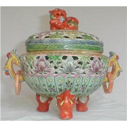 CHINESE EXPORT FAMILLE ROSE FOO CENSER, 19th #1432751