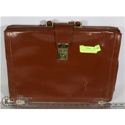UNCLAIMED VINTAGE BRIEFCASE
