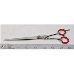 NEW PROFESSIONAL SCISSORS
