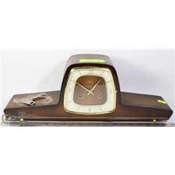 UNCLAIMED VINTAGE FIEGES MANTLE CLOCK