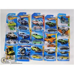 FLAT OF 15 HOT WHEELS CARS