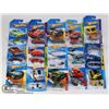 Image 1 : FLAT OF 15 HOT WHEELS CARS