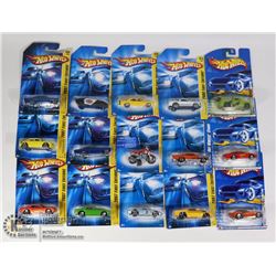 FLAT OF 15 HOT WHEELS CARS