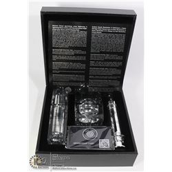 FOREVER FLAWLESS DIAMOND INFUSED AGE-DEFYING