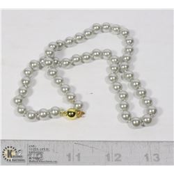 UNCLAIMED PEARL NECKLACE