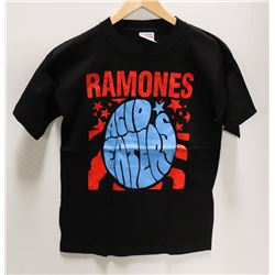 NEW RAMONES T-SHIRT SIZE MEDIUM