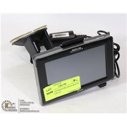 MAGELLAN MAESTRO WITH MOUNT AND CAR PLUG