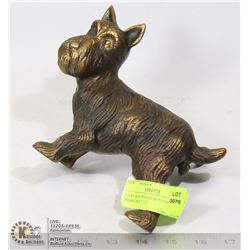 CAST IRON PEEING SCOTTIE DOG- MEASURES 7 1/2"