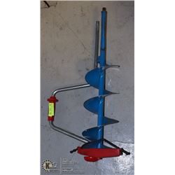 HAND CRANKED ICE FISHING AUGER