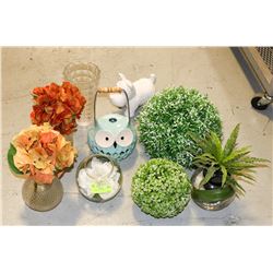 HOME DECOR PIECES LOT OF 8