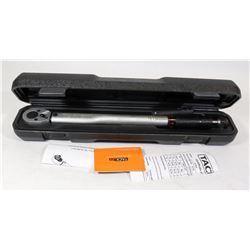 TACKLIFE 3/8" DRIVE TORQUE WRENCH IN CASE
