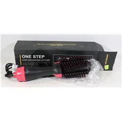 ONE STEP HAIR DRYER AND STYLER