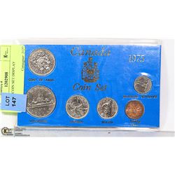 1975 CANADIAN COIN SET DISPLAY
