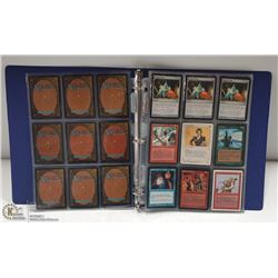 BINDER OF 100 PLUS MAGIC THE GATHERING CARDS