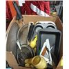 Image 1 : BOX OF COOKWARE & BAKING ITEMS