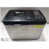 Image 1 : BLACK & DECKER STAINLESS BREADMAKER