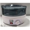 Image 2 : SALTON VITAPRO DEHYDRATOR MACHINE, COMES WITH 5